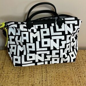 Longchamp Le Pilage LGP Logo Large Tote with Crossbody Strap.